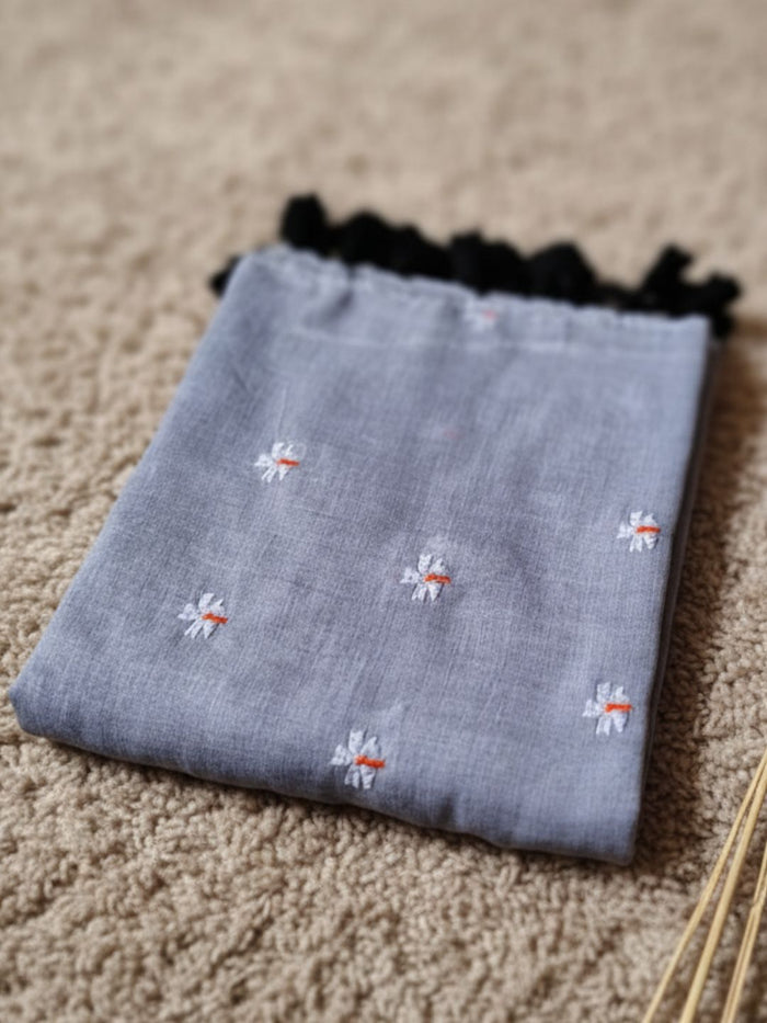 Indiehaat | Pure Mul Cotton Half Embroidery Saree Gray