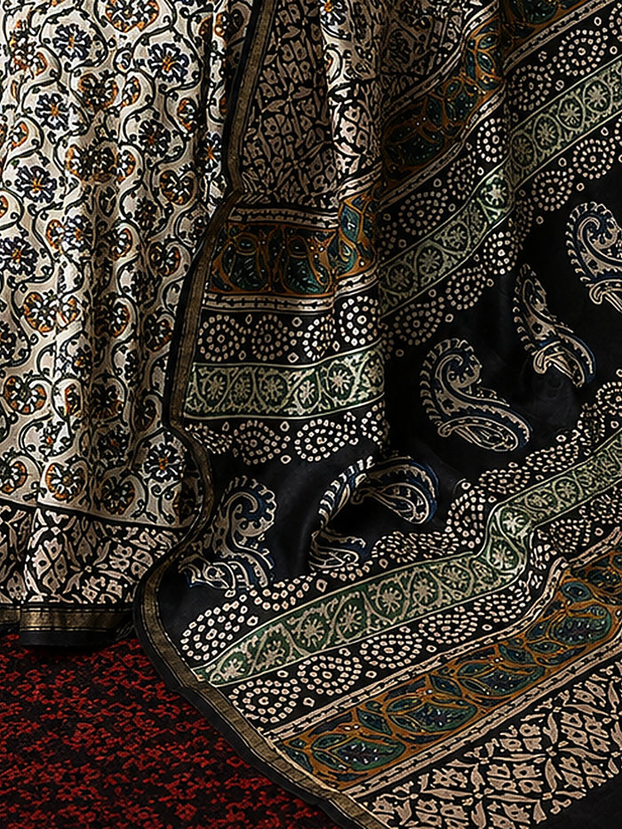 Indiehaat | Beige Chanderi Silk Kalamkari Saree