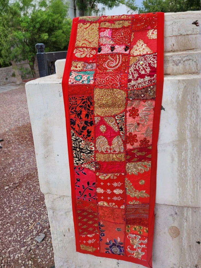 Indiehaat | Pure Cotton Kambadiya Work Table Runner Red