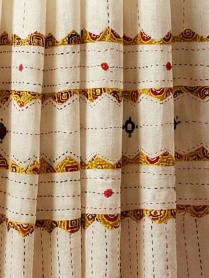 Indiehaat | Applique Kantha Pure Mul Cotton Dupatta White
