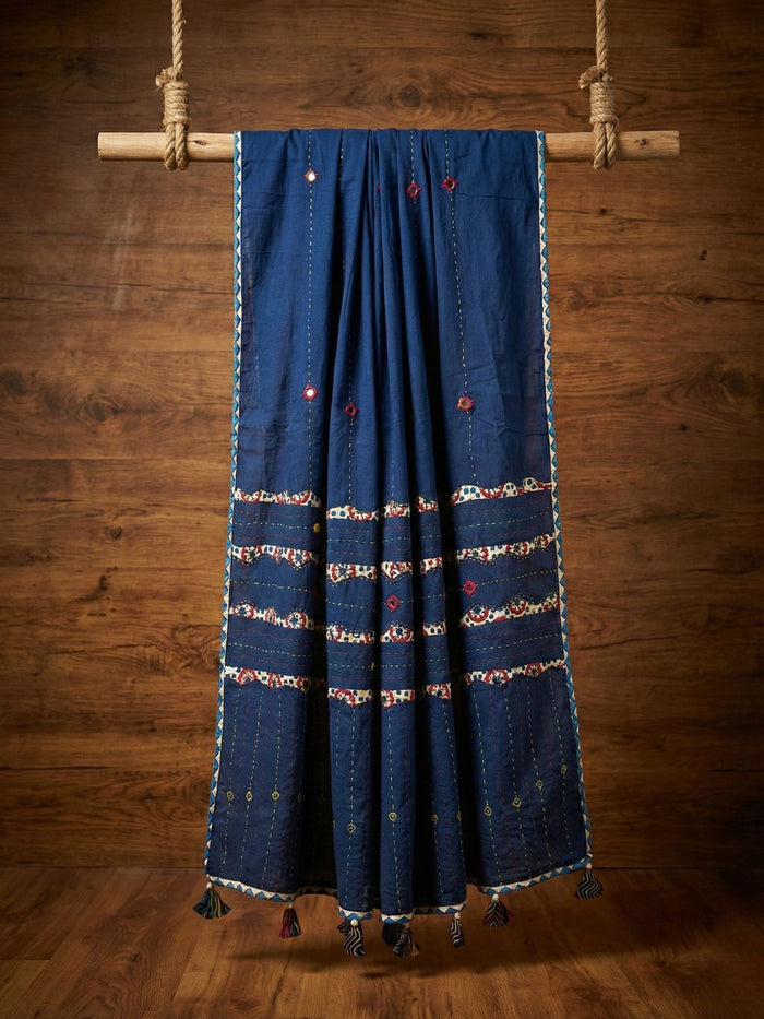 Indiehaat | Applique Kantha Pure Mul Cotton Dupatta Blue