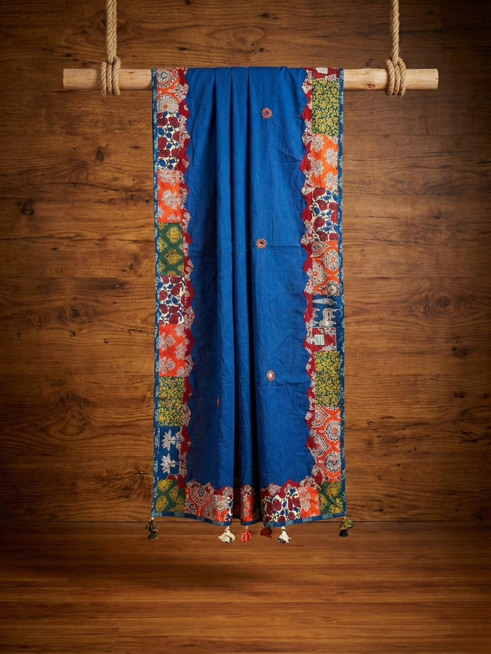 Indiehaat | Applique Kantha Pure Mul Cotton Dupatta Blue