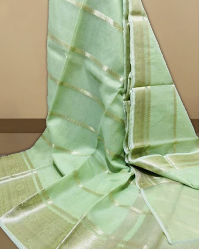 Banarasi Pure Organza Green Silk Saree for Classic Outfits | Indiehaat