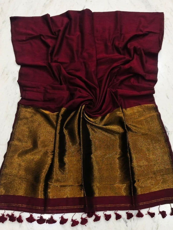 Indiehaat | Pure Cotton Handloom Zari Anchal Saree Red
