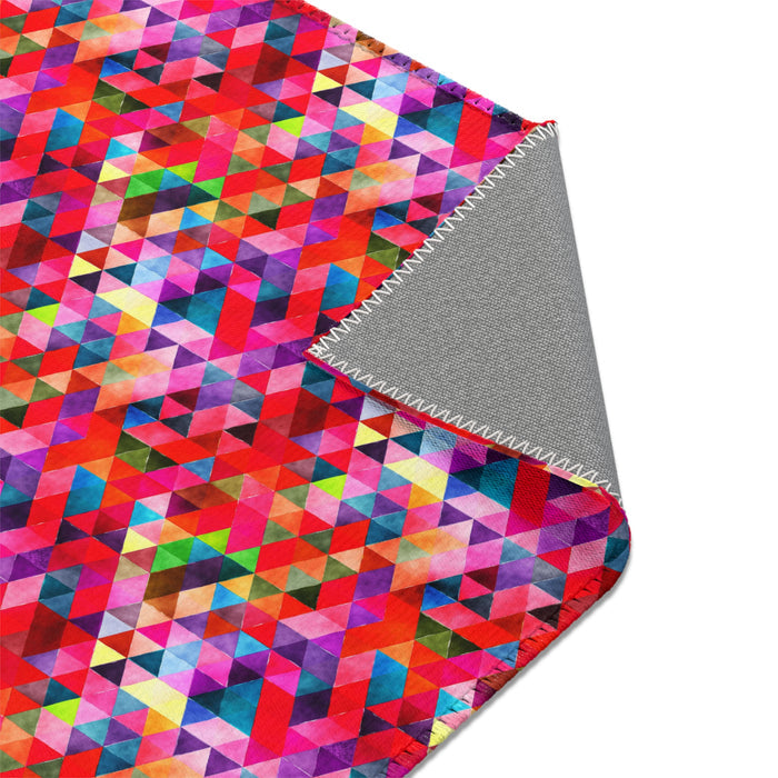 Red Geometric Pattern Area Rug Durable 3 Sizes Hemmed Edge Coated Back