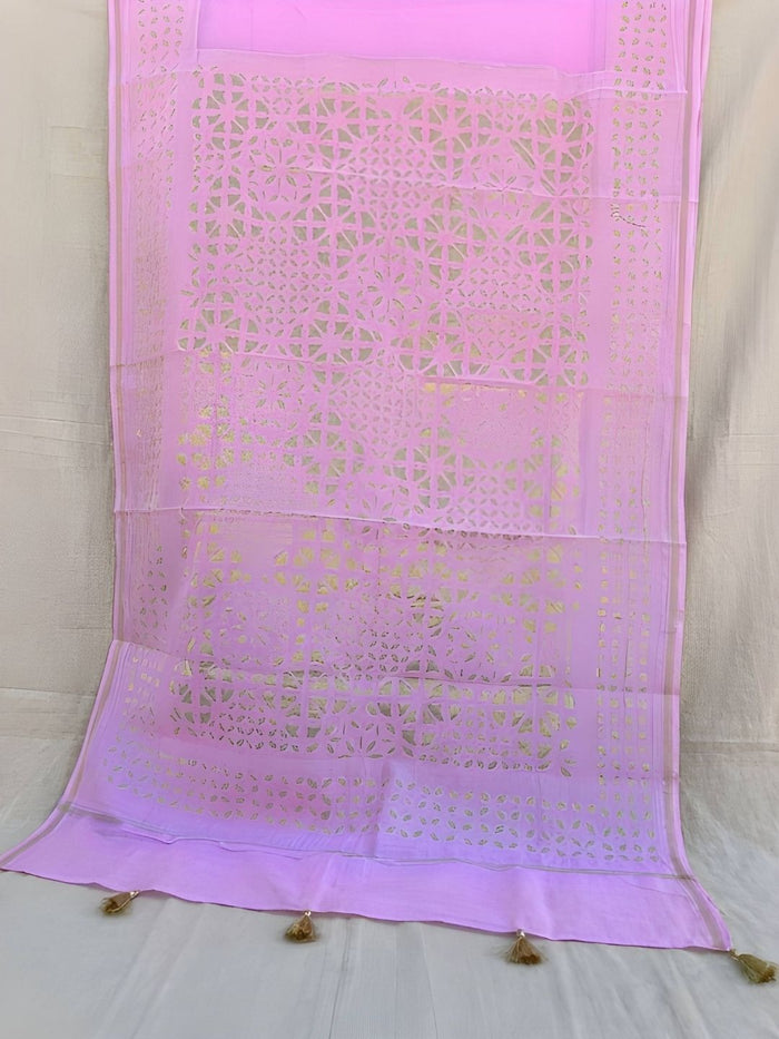 Indiehaat | Pure Chandei Silk Applique Saree Pink