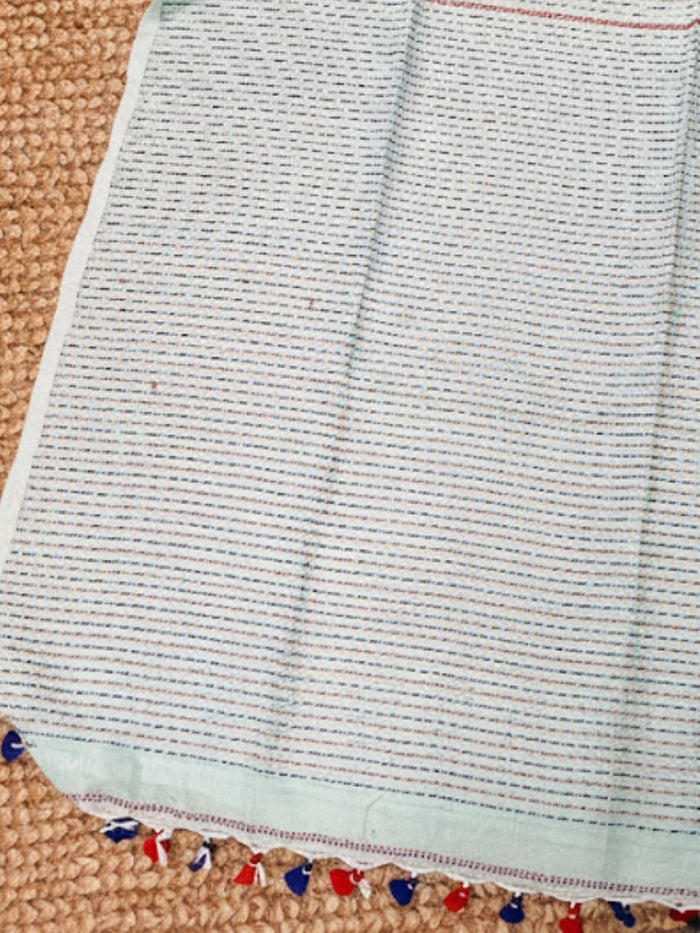 Indiehaat | Pure Cotton Embroidery Saree Green