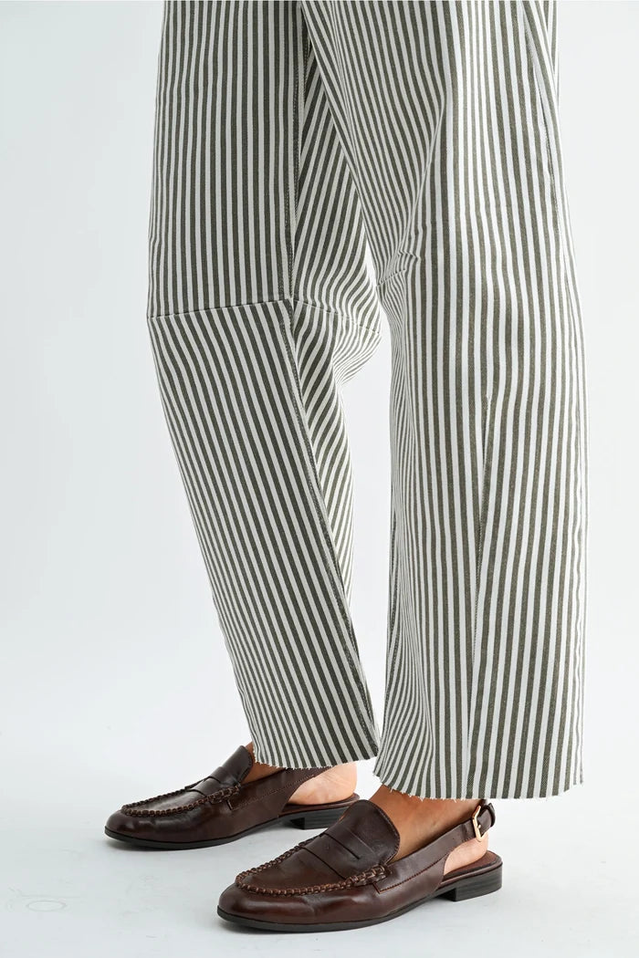 Stripe Barrel Jean w/ Seams